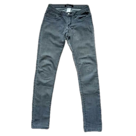 Cello Jeans Grey Straight Leg Low Rise - Size 7 - Picture 1 of 13